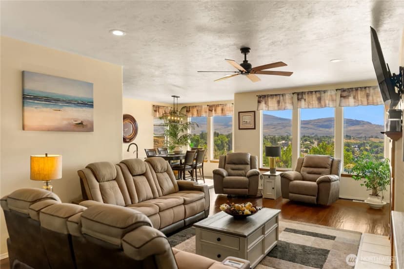 Property photo for 536 Hillcrest Circle Drive, Omak photo 4