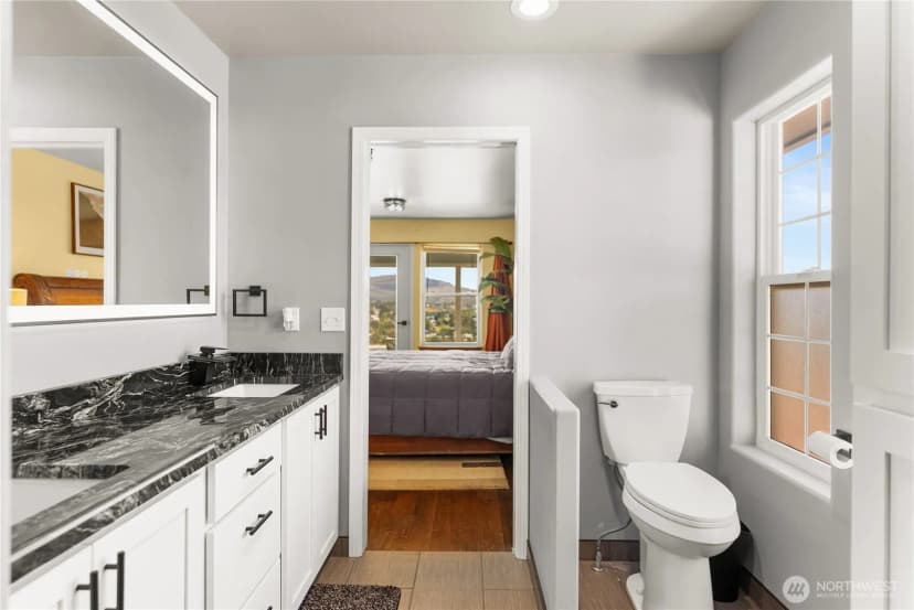 Property photo for 536 Hillcrest Circle Drive, Omak photo 19