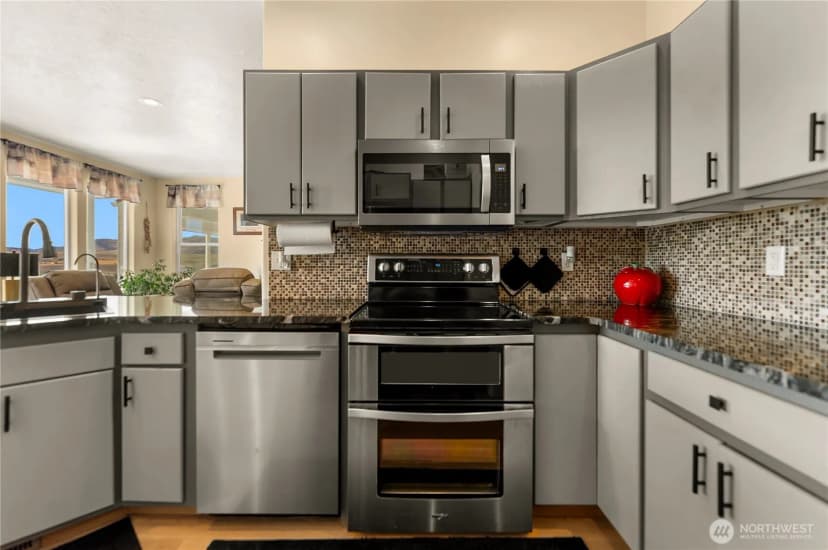 Property photo for 536 Hillcrest Circle Drive, Omak photo 13