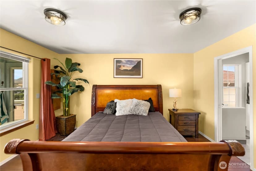 Property photo for 536 Hillcrest Circle Drive, Omak photo 17