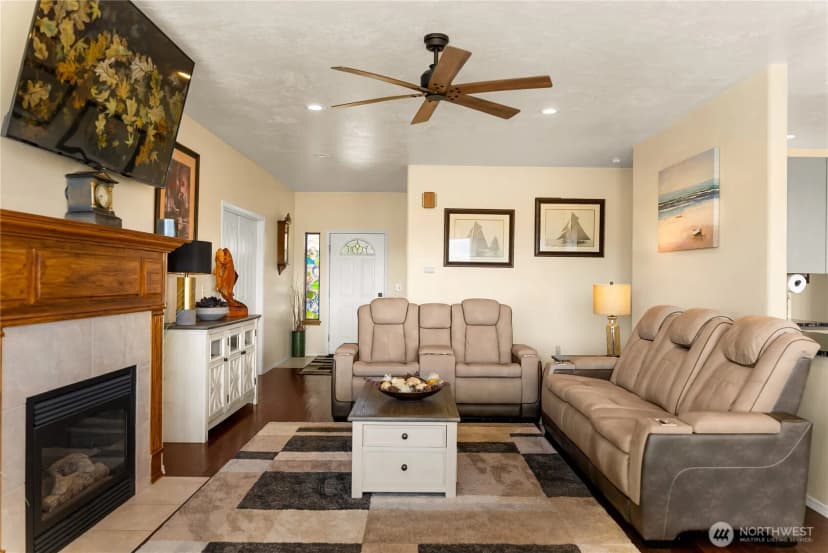 Property photo for 536 Hillcrest Circle Drive, Omak photo 6