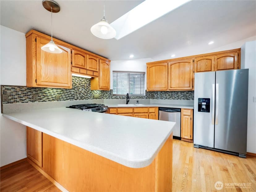 Property photo for 518 H Street Sw, Tumwater photo 11