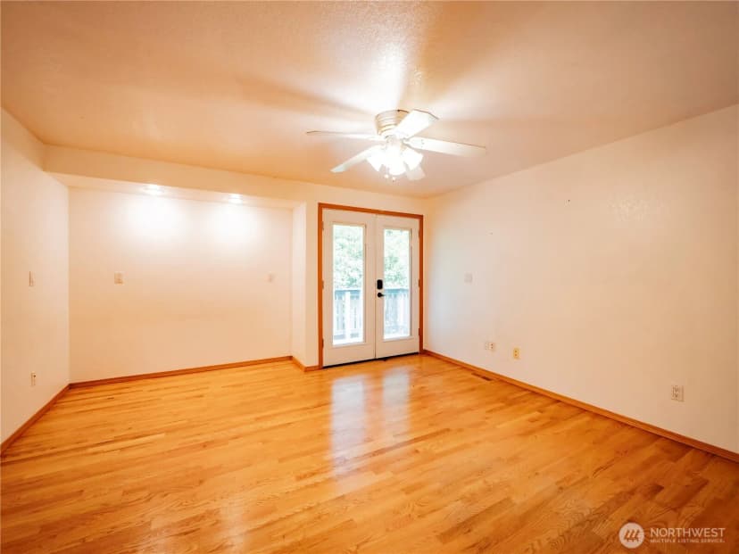 Property photo for 518 H Street Sw, Tumwater photo 21