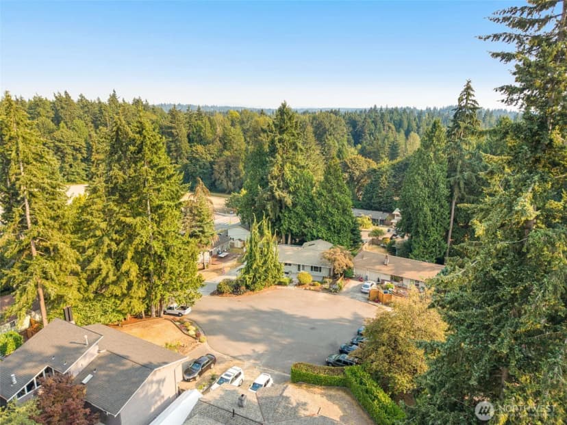 Property photo for 10763 Ne 139th Street, Kirkland photo 31