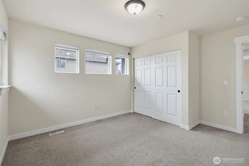 Property photo for 25330 128th Avenue Se, Kent photo 25