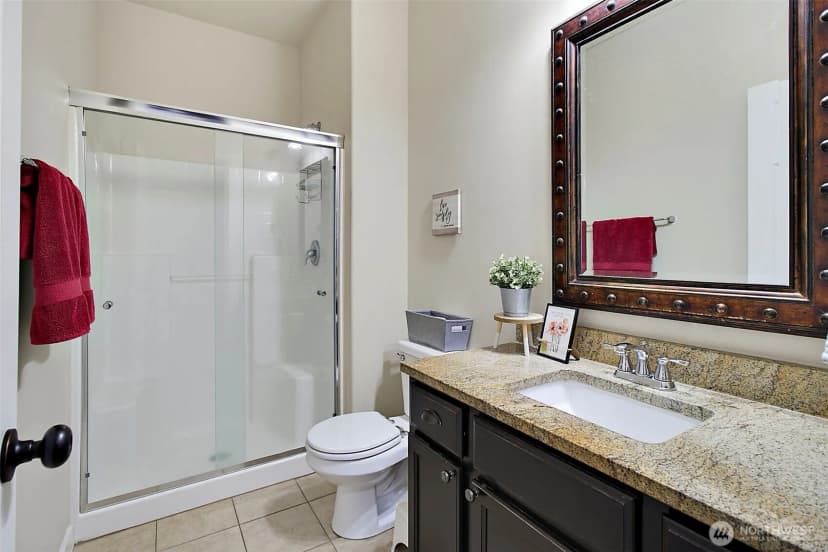 Property photo for 25330 128th Avenue Se, Kent photo 27