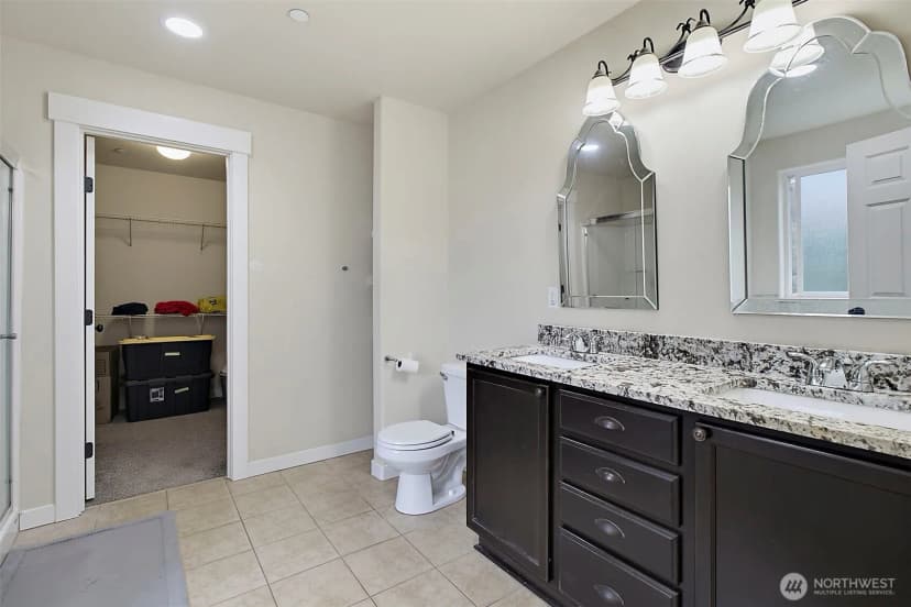 Property photo for 25330 128th Avenue Se, Kent photo 18