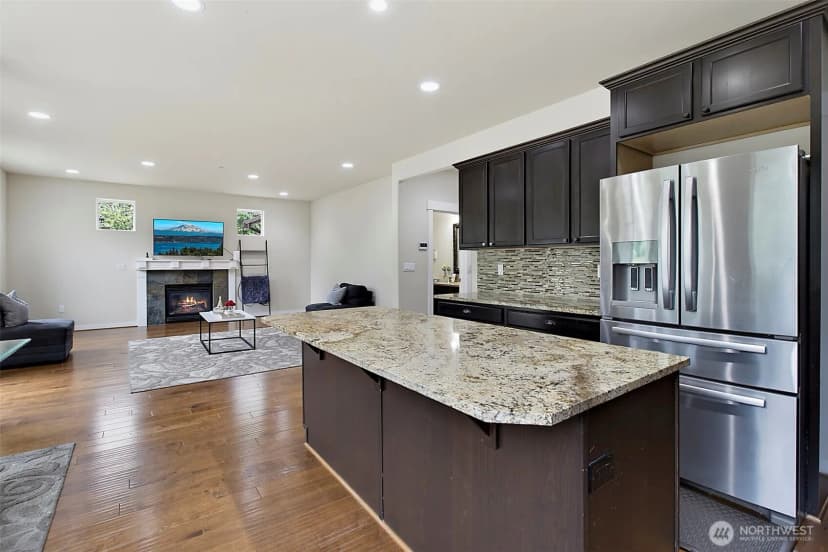 Property photo for 25330 128th Avenue Se, Kent photo 15