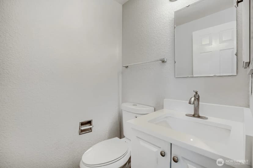 Property photo for 5517 39th Avenue Se, Lacey photo 19