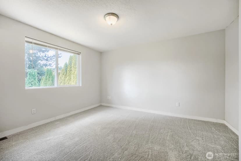 Property photo for 5517 39th Avenue Se, Lacey photo 13