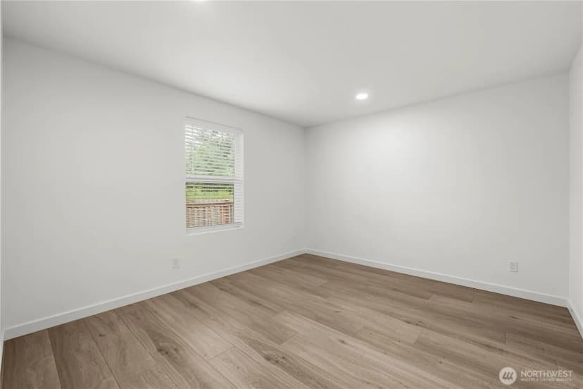 Property photo for 521 W B St, Shelton photo 21