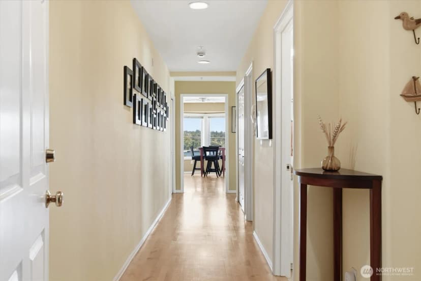 Property photo for 2713 Boylston Avenue E #201, Seattle photo 10