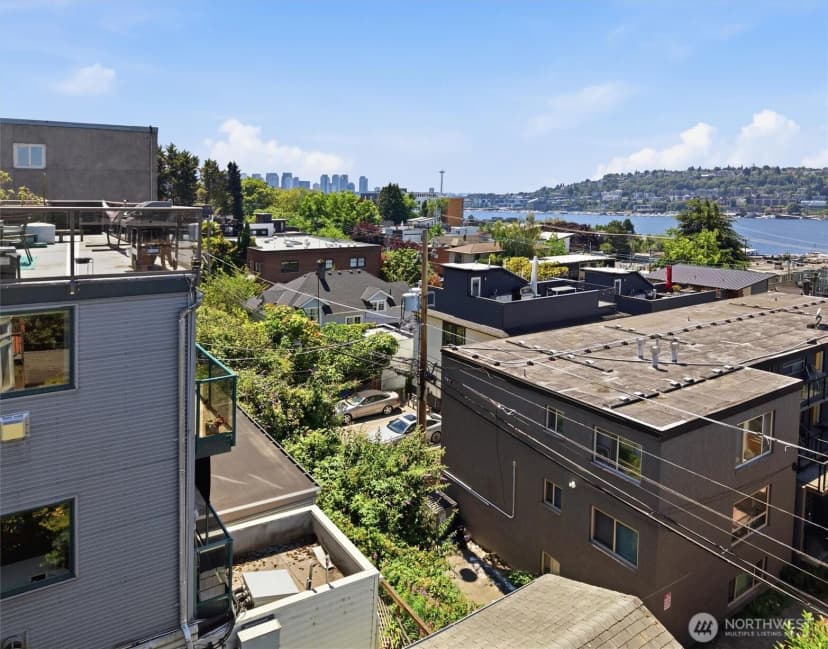 Property photo for 2713 Boylston Avenue E #201, Seattle photo 14