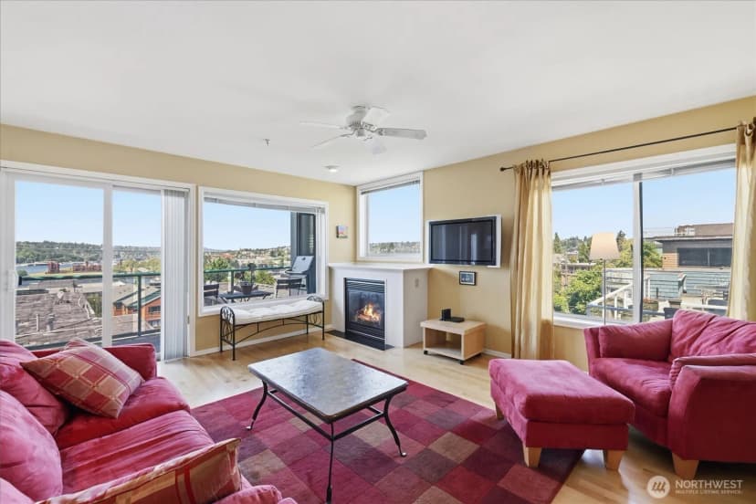 Property photo for 2713 Boylston Avenue E #201, Seattle photo 3