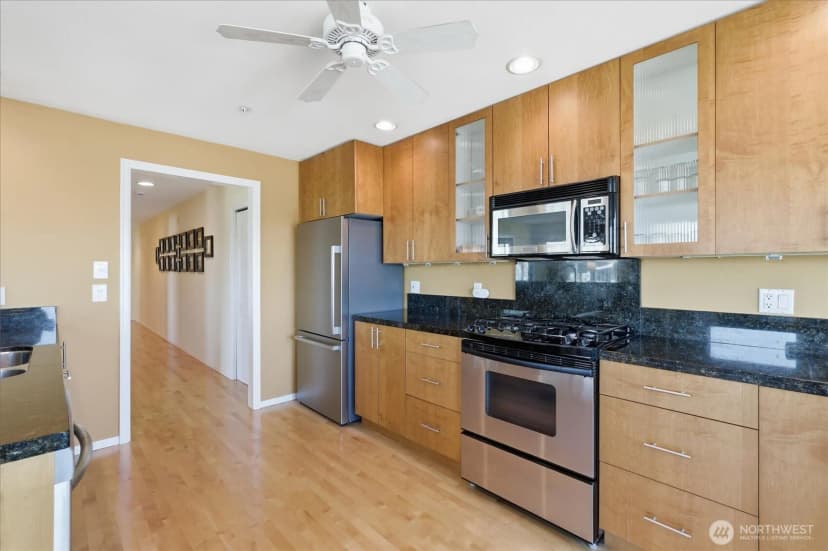 Property photo for 2713 Boylston Avenue E #201, Seattle photo 24