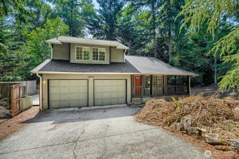 Property photo for 11012 195th Avenue E, Bonney Lake