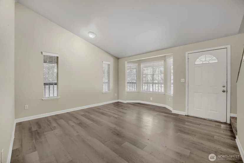 Property photo for 11012 195th Avenue E, Bonney Lake photo 4