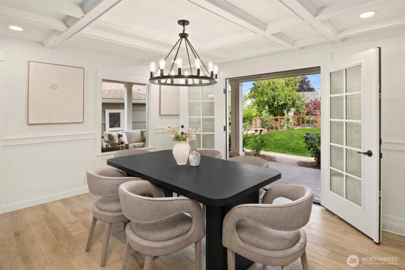 Property photo for 3435 Walnut Avenue Sw, Seattle photo 14