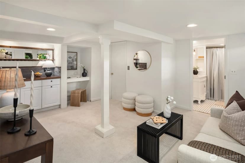 Property photo for 3435 Walnut Avenue Sw, Seattle photo 26