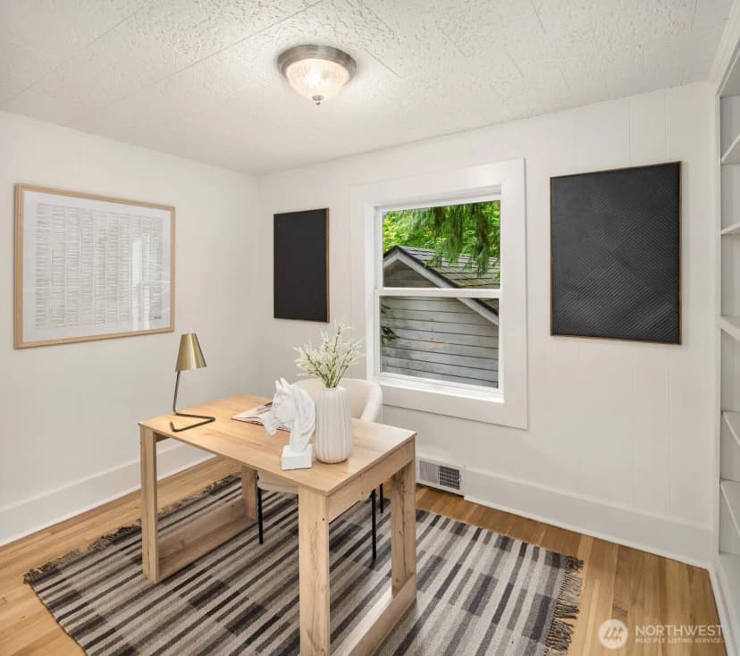 Property photo for 3435 Walnut Avenue Sw, Seattle photo 16