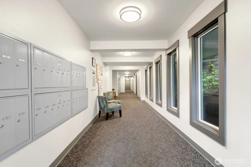 Property photo for 150 Ne 95th Street #302, Seattle photo 28
