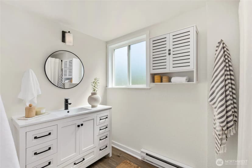 Property photo for 7563 Ne Emerald Way, Bainbridge Island photo 25