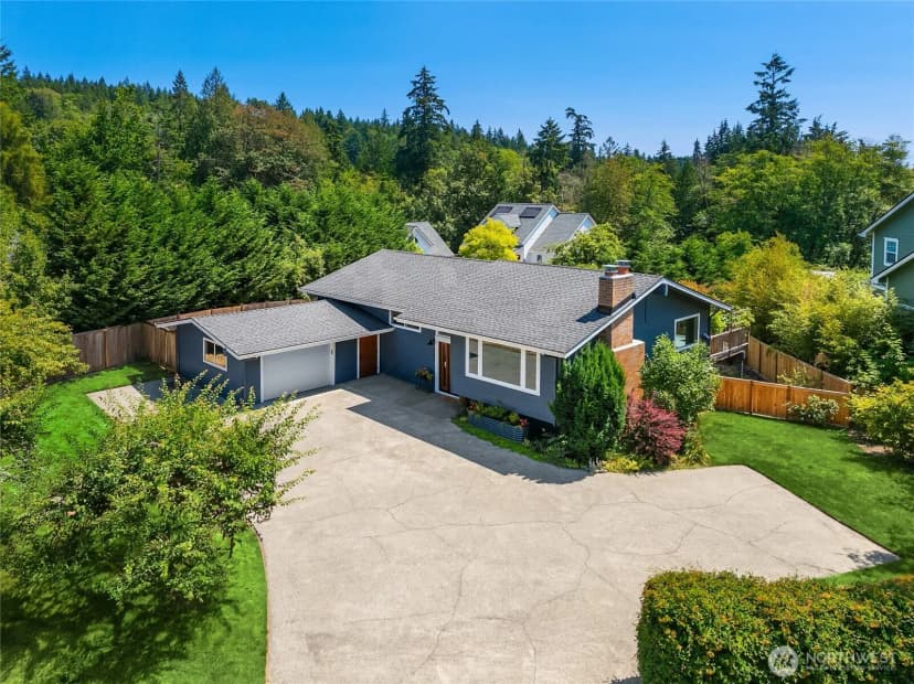 Property photo for 7563 Ne Emerald Way, Bainbridge Island photo 35