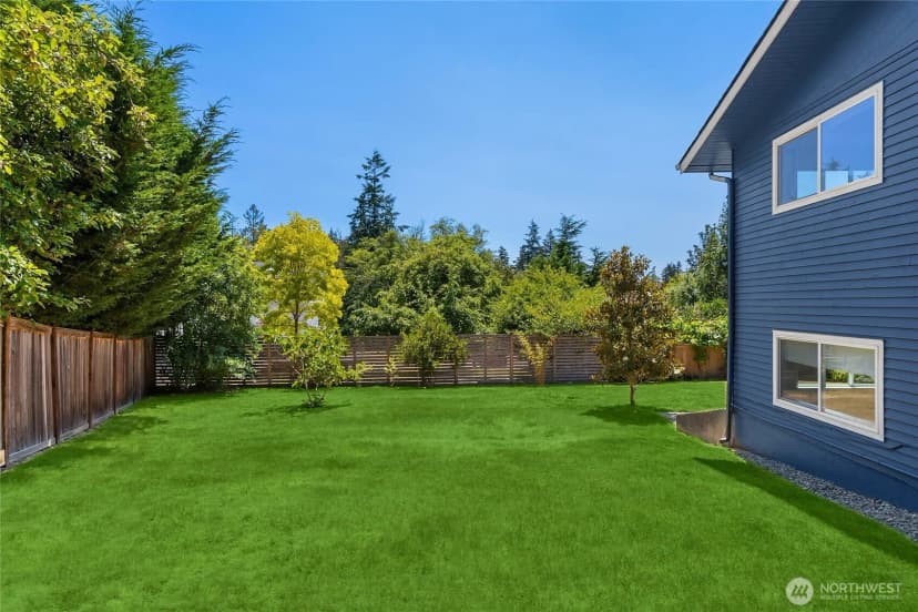 Property photo for 7563 Ne Emerald Way, Bainbridge Island photo 34