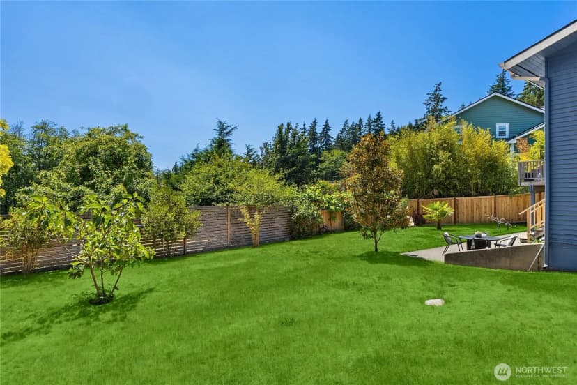 Property photo for 7563 Ne Emerald Way, Bainbridge Island photo 33