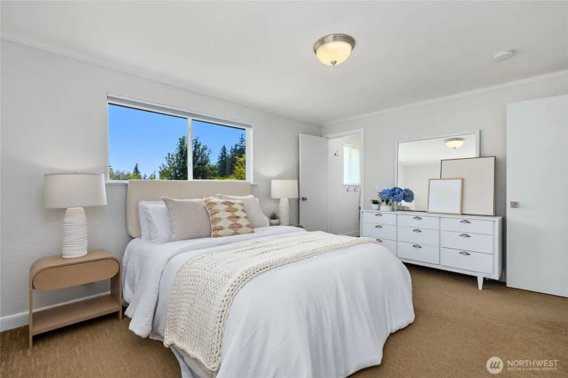 Property photo for 7563 Ne Emerald Way, Bainbridge Island photo 19