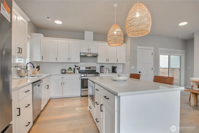Property photo for 13225 189th Avenue E, Bonney Lake photo 14
