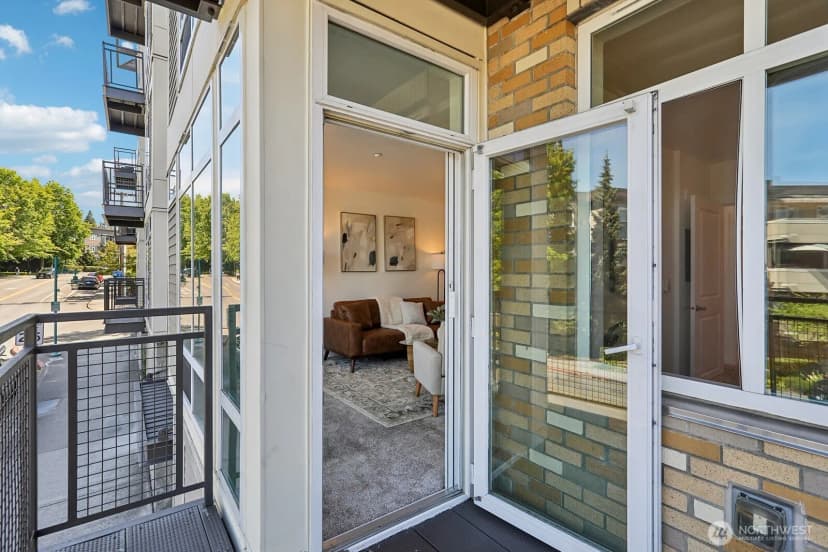Property photo for 211 Kirkland Avenue #206, Kirkland photo 26