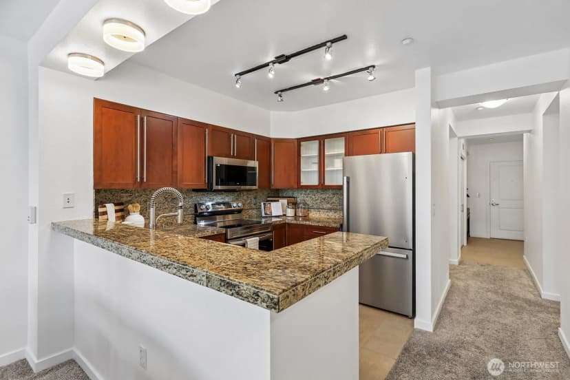 Property photo for 211 Kirkland Avenue #206, Kirkland photo 10