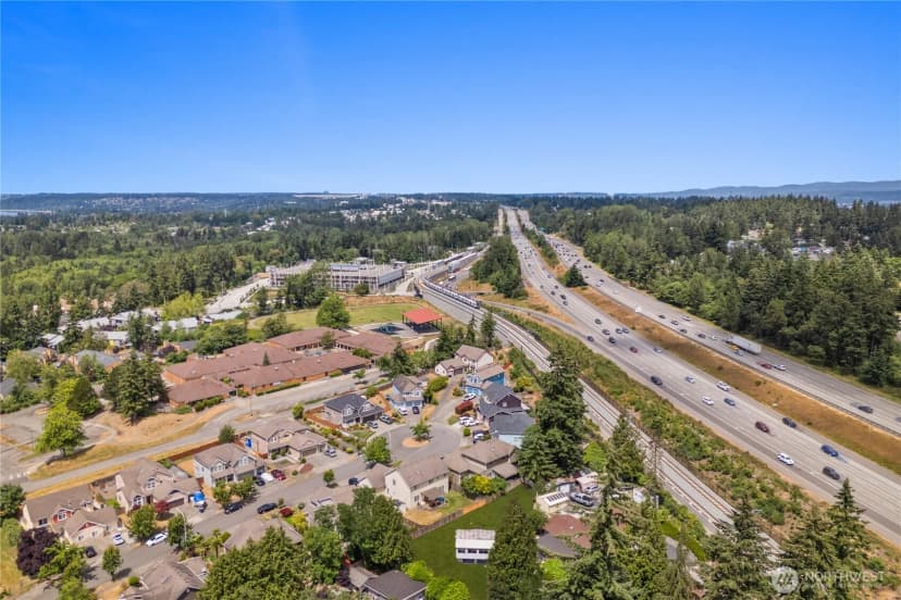 Property photo for 2706 S 276th Place, Federal Way photo 10
