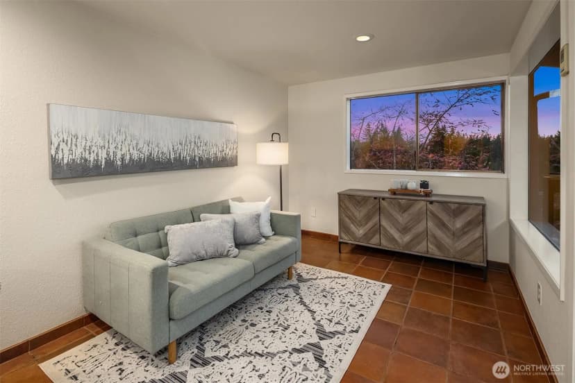 Property photo for 7407 180th Street Sw, Edmonds photo 10