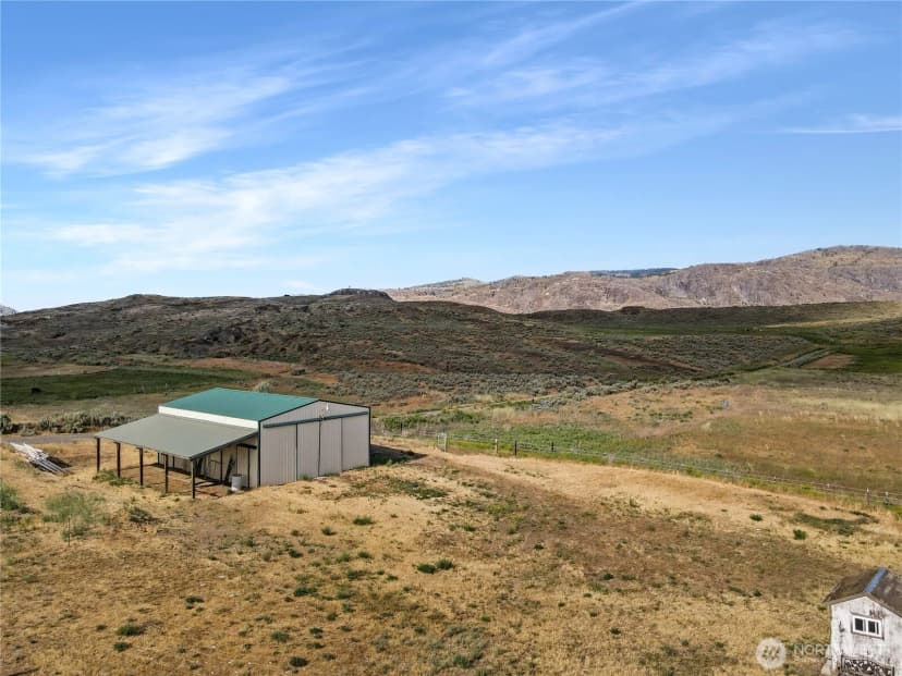 Property photo for 232 Greenacres Road, Riverside photo 10