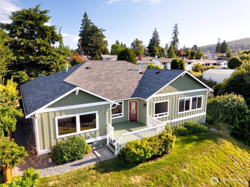 Property photo for 1810 Island View Place, Anacortes photo 23