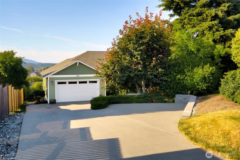 Property photo for 1810 Island View Place, Anacortes photo 31