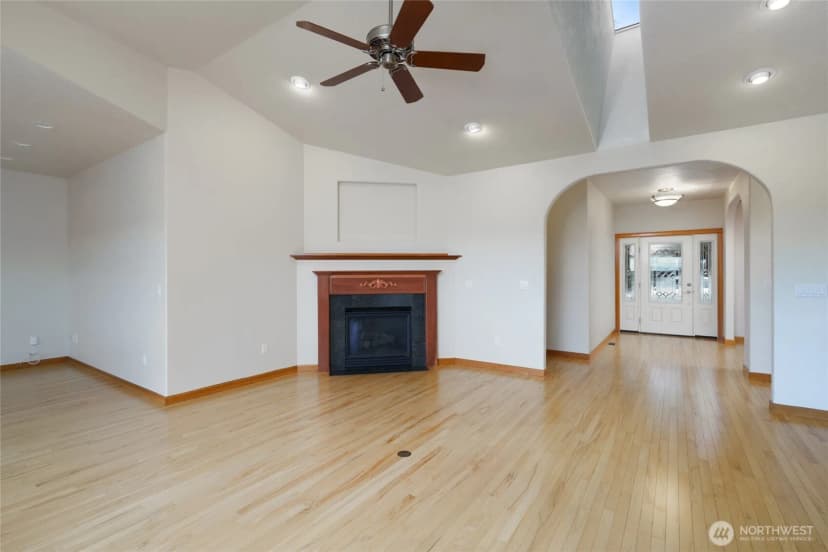 Property photo for 1810 Island View Place, Anacortes photo 13