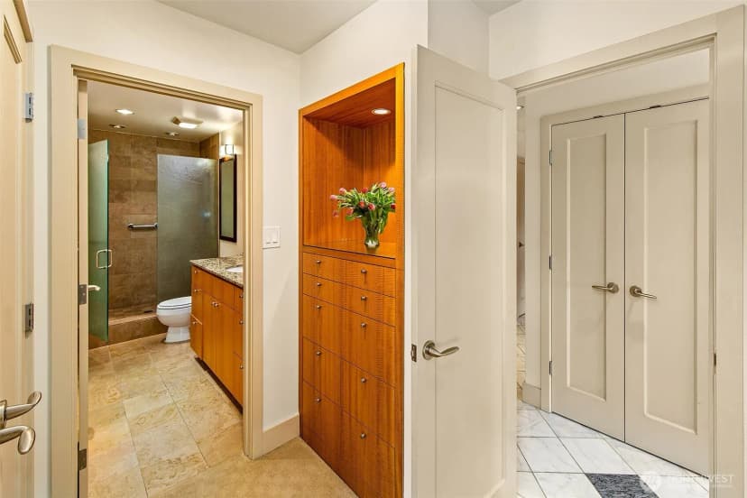 Property photo for 2821 2nd Avenue #1005, Seattle photo 16