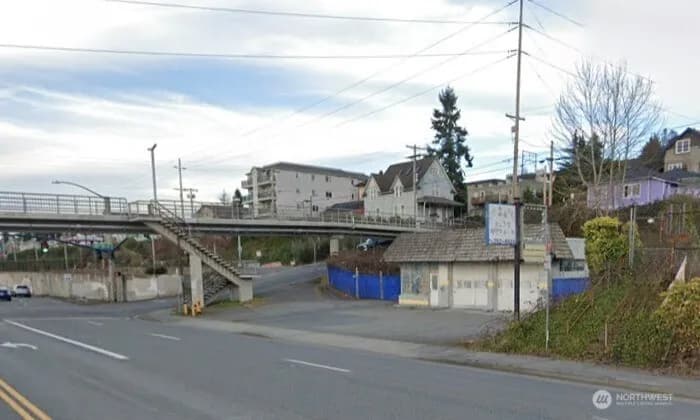 Property photo for 2501 W Marine View Drive, Everett