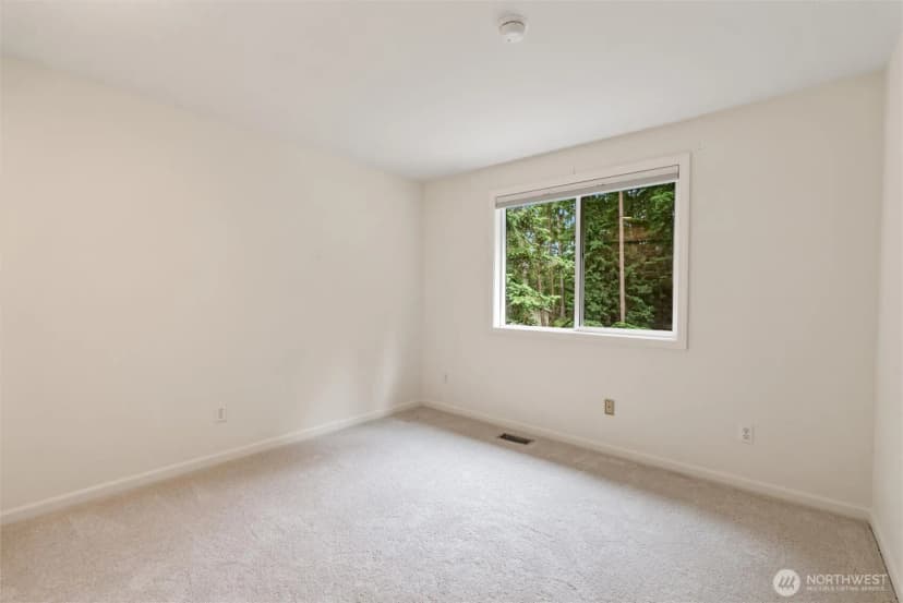 Property photo for 15813 Se 160th Place, Renton photo 32