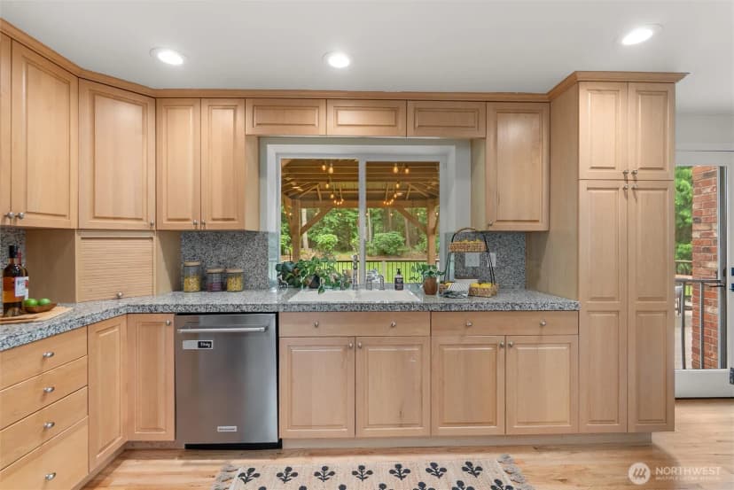 Property photo for 15813 Se 160th Place, Renton photo 15