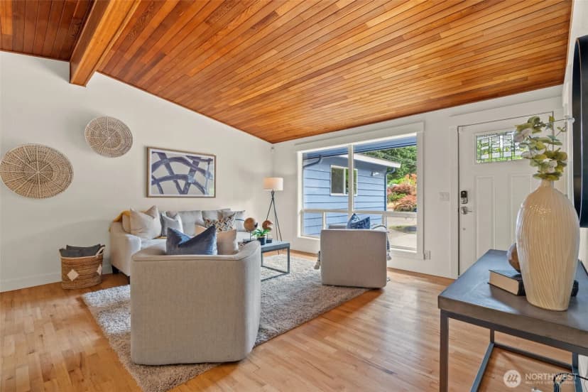 Property photo for 17224 61st Place W, Lynnwood photo 6