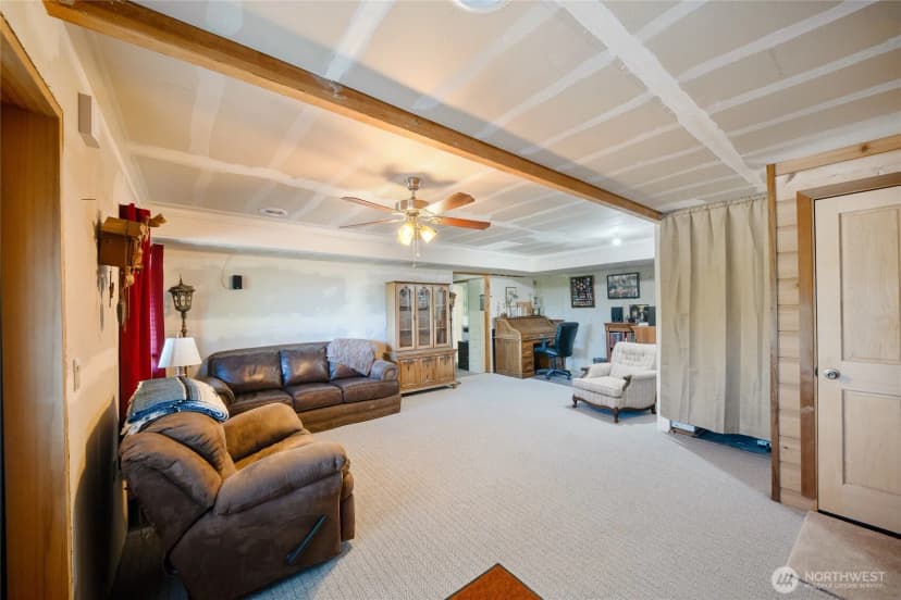 Property photo for 2132 W 8th Street, Bucoda photo 25