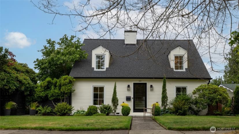 Property photo for 823 H Street, Centralia