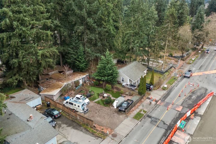 Property photo for 14552 5th Avenue Ne, Shoreline photo 6