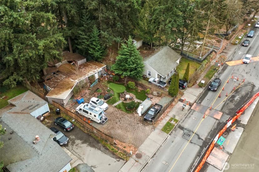 Property photo for 14552 5th Avenue Ne, Shoreline photo 11