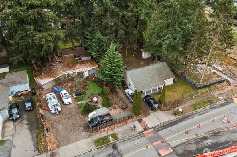 Property photo for 14552 5th Avenue Ne, Shoreline photo 7