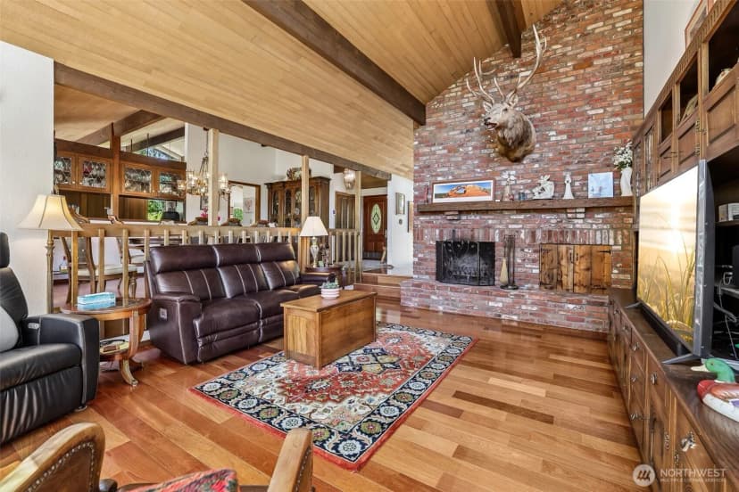 Property photo for 26414 Se 172nd Street, Issaquah photo 8